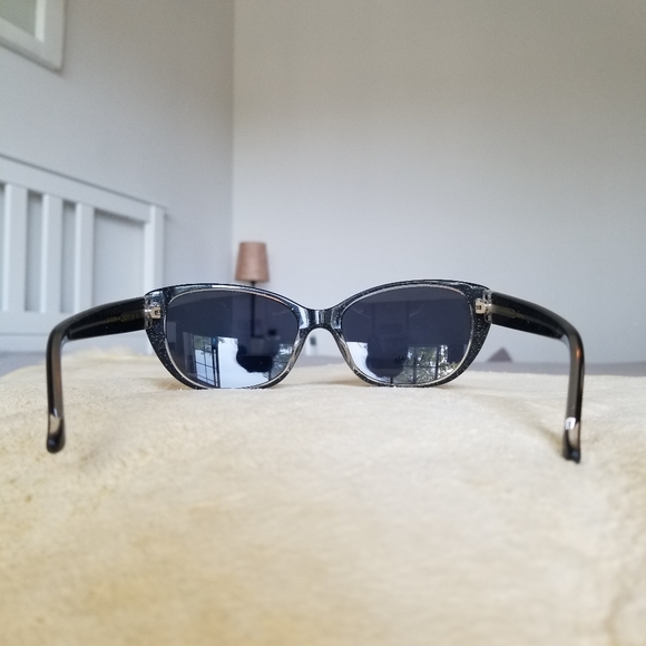 2/$25 Black Sparkle Sunnies from set of Netflix show Altered Carbon - Picture 5 of 8